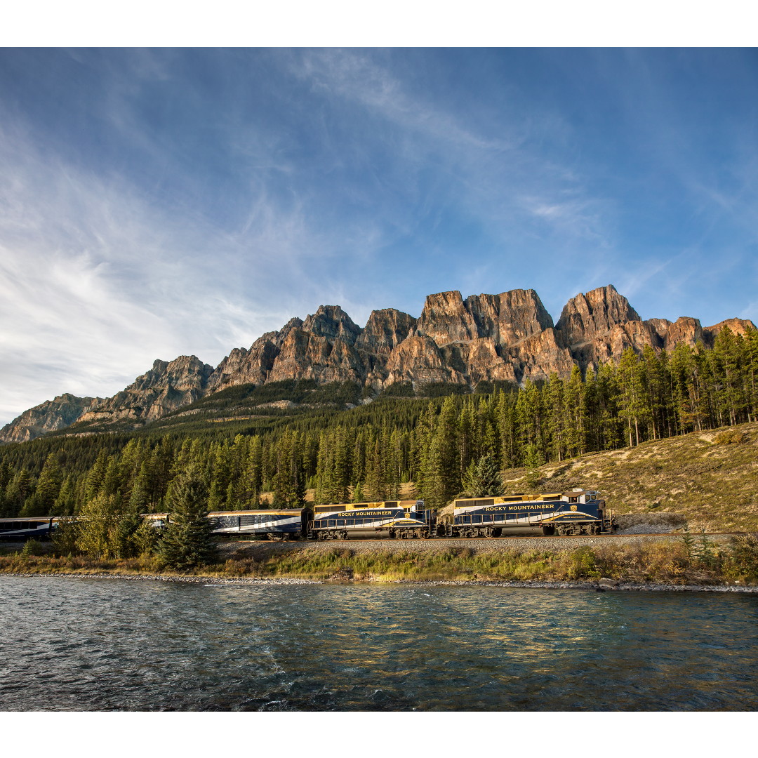 Western Canada 2-Day GoldLeaf Rocky Mountaineer Rail Journey for 2