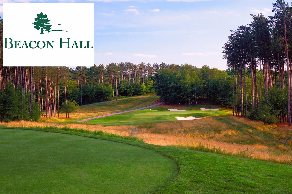 Beacon Hall Golf Club: Foursome of Golf with Carts